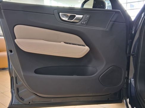 New 2026 Volvo XC60 B5 Plus w/ Protection Package Premier AWD/4WD image 14