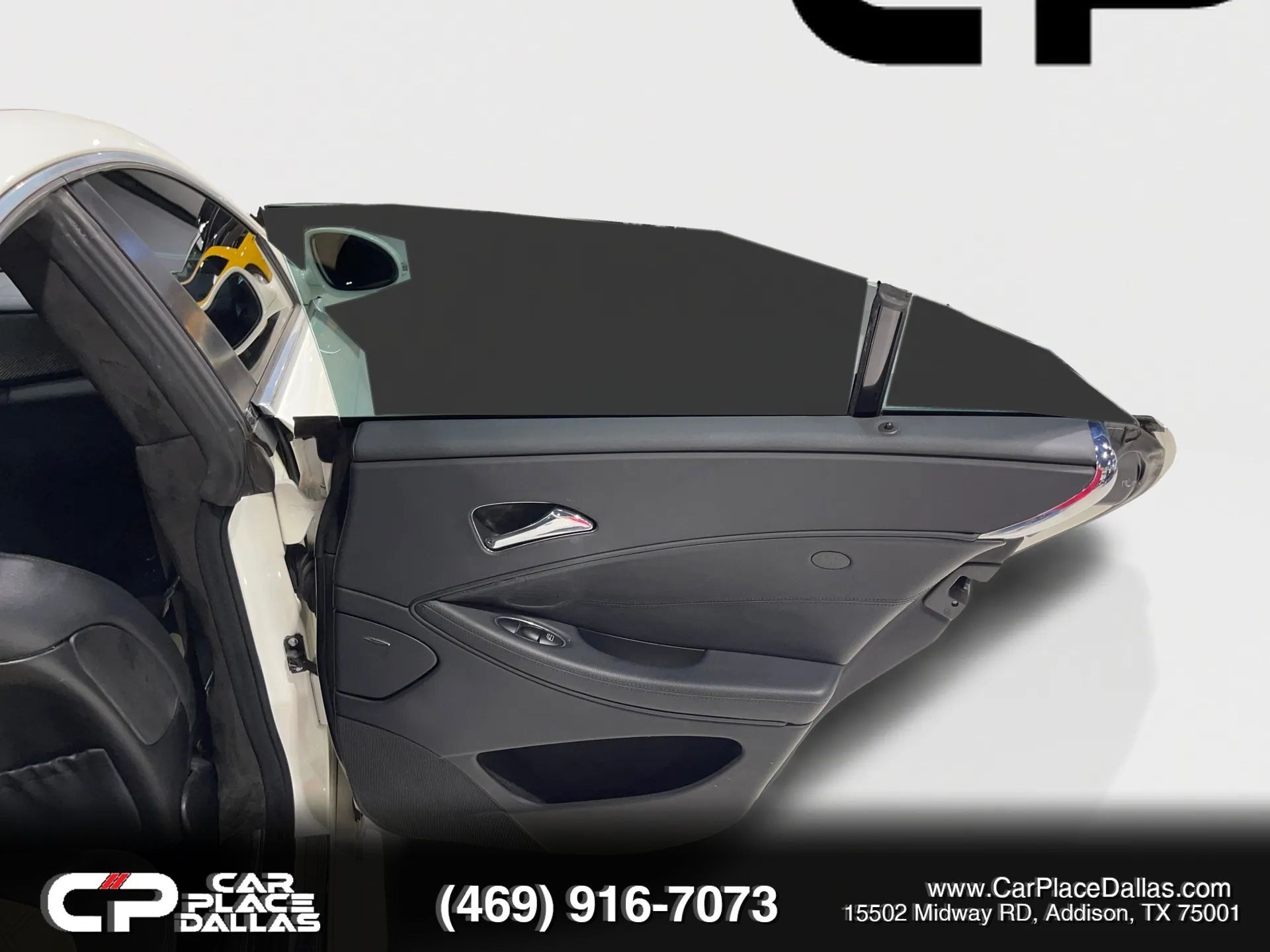 Used 2006 Mercedes-Benz CLS 500 w/ Entertainment Pkg image 27
