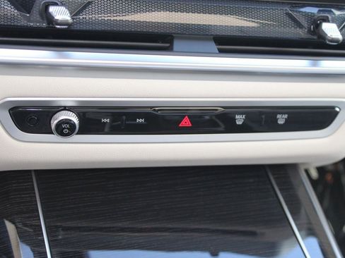 Used 2026 BMW X5 sDrive40i w/ M Sport Package image 20