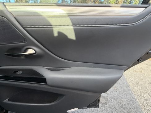 Used 2023 Lexus ES 350 F Sport w/ Accessory Package (Z2) FWD image 35