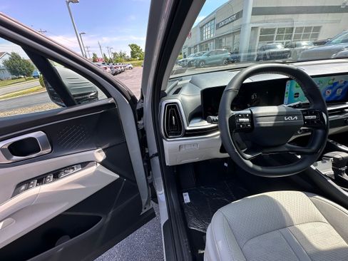 New 2026 Kia Sorento S AWD/4WD image 25