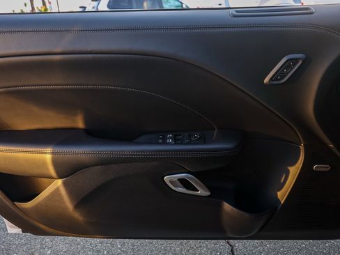 Used 2021 Dodge Challenger R/T Scat Pack w/ Plus Package image 19