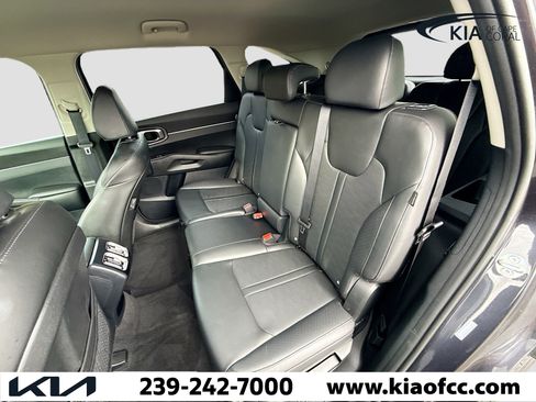 Certified 2025 Kia Sorento S image 21