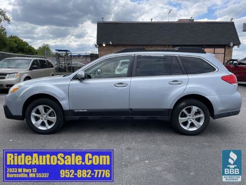 Used 2013 Subaru Outback 2.5i Limited AWD/4WD image 8