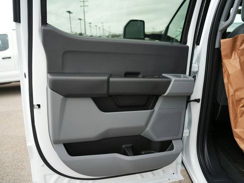 New 2026 Ford F450 XL w/ XL Chrome Package image 21