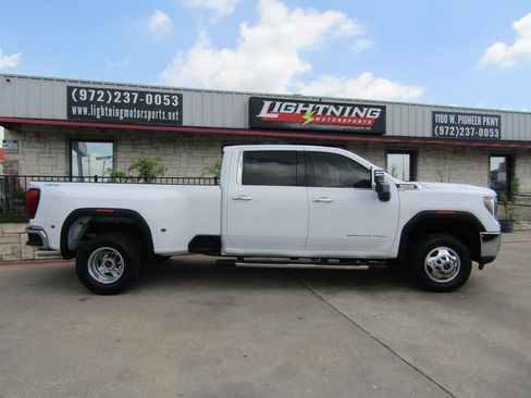 Used 2021 GMC Sierra 3500 SLT w/ SLT Premium Package AWD/4WD image 5