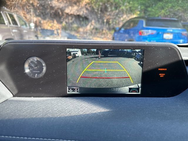 Used 2020 Lexus UX 250h w/ Premium Package AWD/4WD image 22