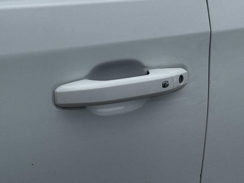 Used 2025 Chevrolet Silverado 1500 LT RWD image 5