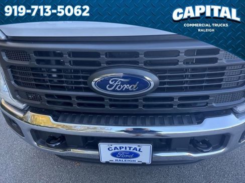 New 2026 Ford F250 XL w/ XL Chrome Package image 10