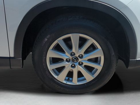 Used 2016 MAZDA CX-5 Touring image 10