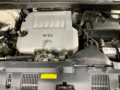 Used 2013 Toyota Highlander Limited FWD image 11
