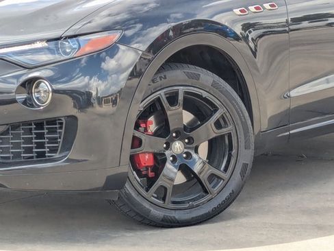 Used 2017 Maserati Levante w/ Sport Package image 23