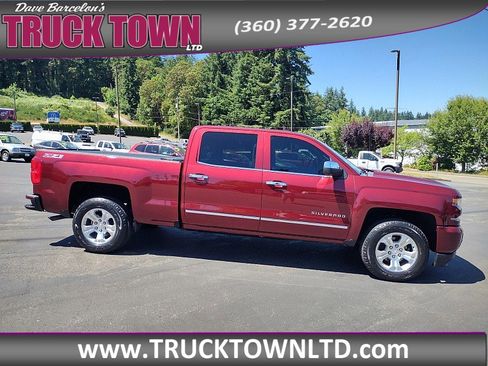 Used 2017 Chevrolet Silverado 1500 LTZ Z71 w/ LTZ Plus Package image 3