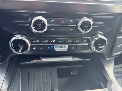 New 2025 Ford F250 Lariat w/ Lariat Ultimate Package image 25