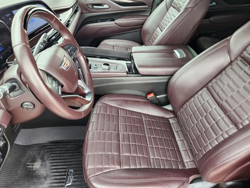 Used 2023 Cadillac Escalade Sport Platinum w/ LPO, Floor Liner Package image 11