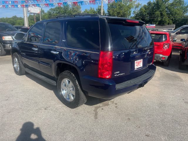 Used 2007 GMC Yukon SLT w/ SLT Preferred Equipment Group AWD/4WD image 7