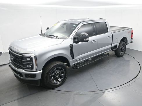 Used 2024 Ford F250 Lariat w/ Sport Appearance Package image 18