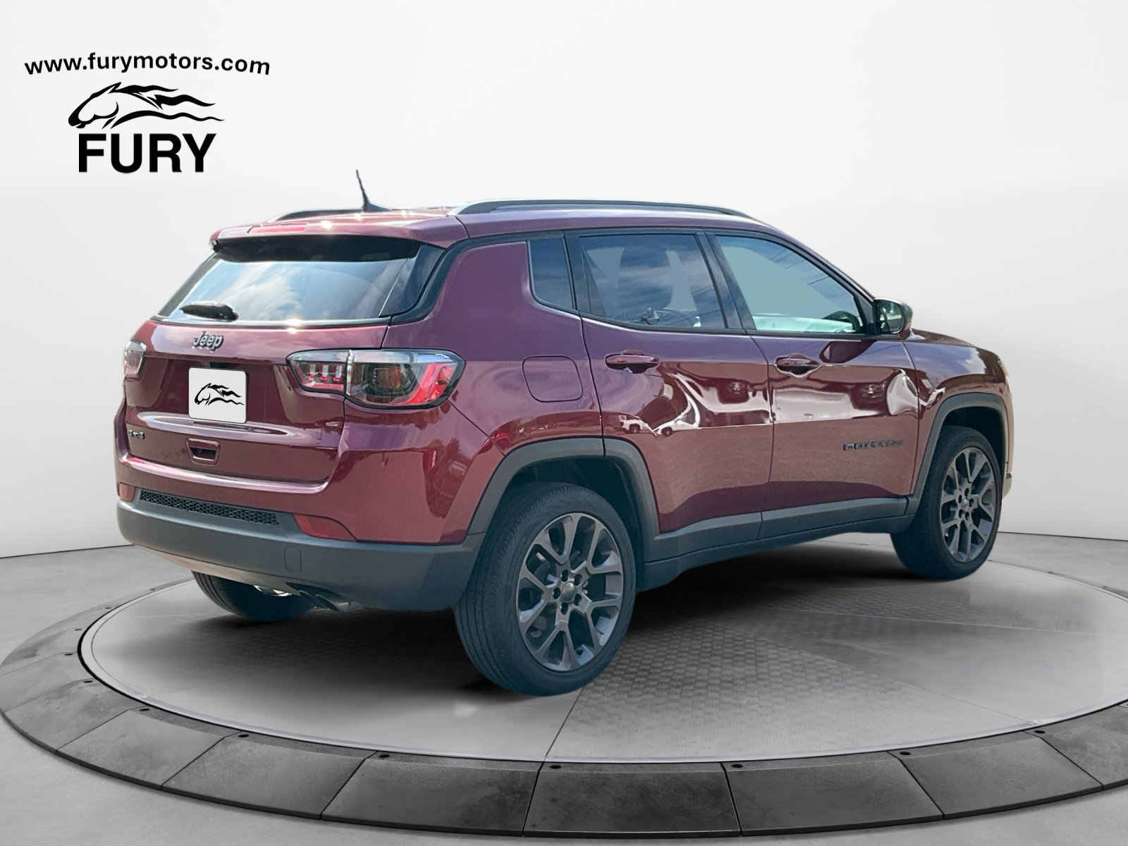 Used 2021 Jeep Compass Latitude w/ Sun and Sound Group AWD/4WD image 4