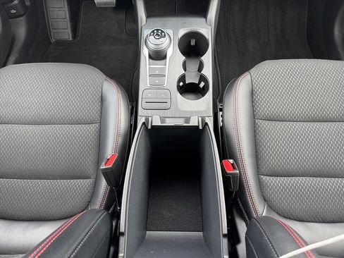 Used 2025 Ford Escape ST-Line Select AWD/4WD image 19