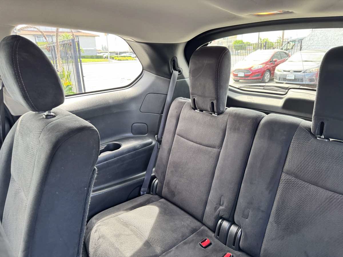 Used 2016 Nissan Pathfinder S FWD image 26