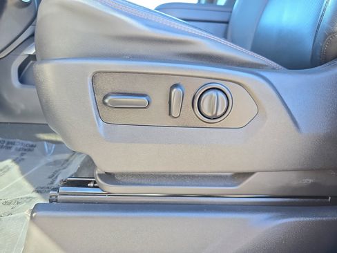 Used 2021 GMC Sierra 1500 AT4 w/ AT4 Premium Package image 25