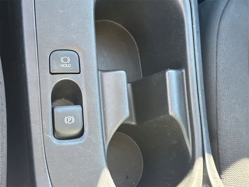 Used 2024 Toyota Corolla LE image 29