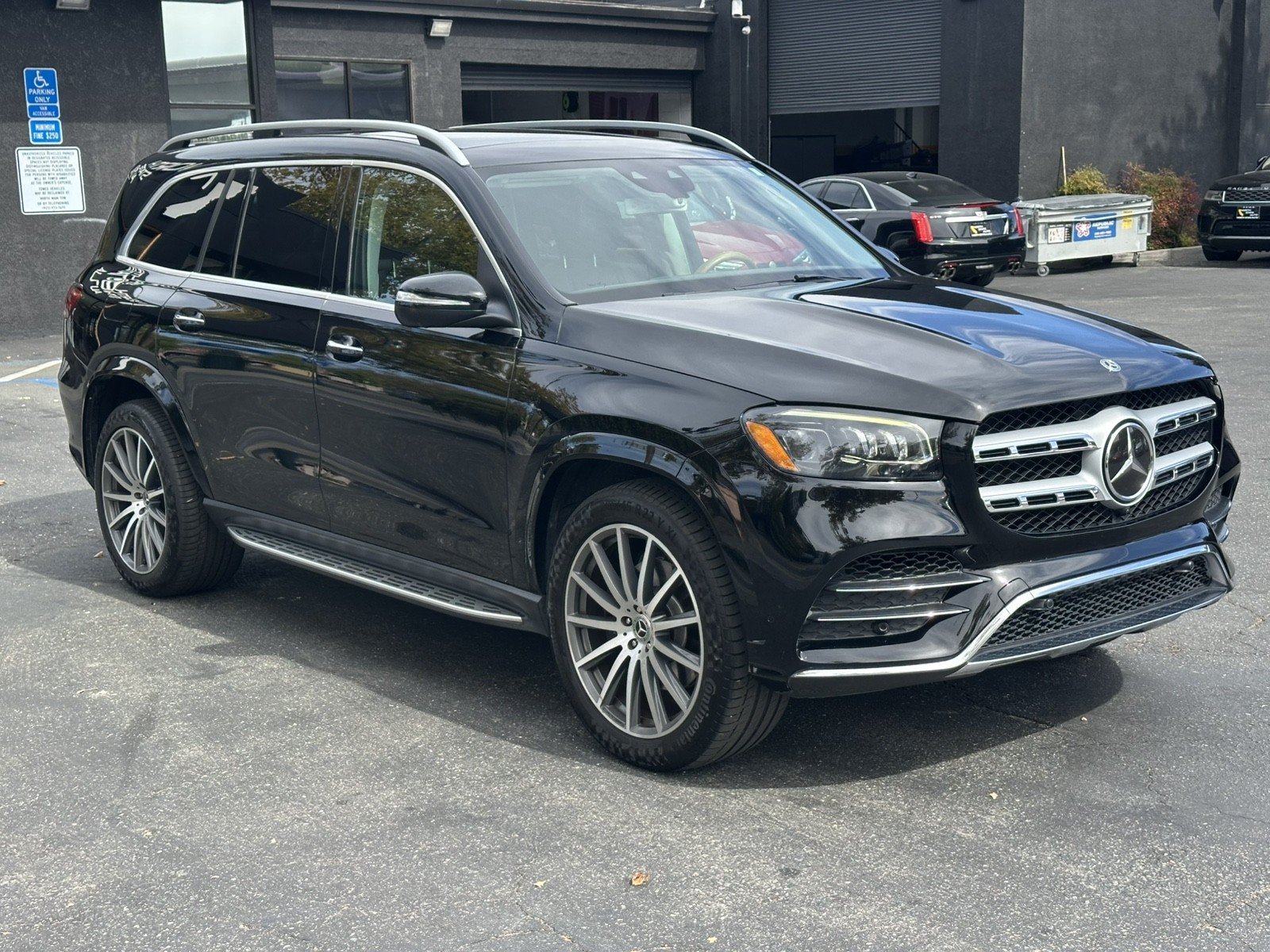 Used 2020 Mercedes-Benz GLS 580 4MATIC image 7