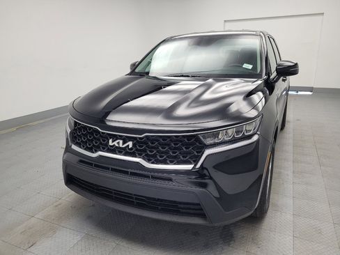 Used 2023 Kia Sorento LX image 15