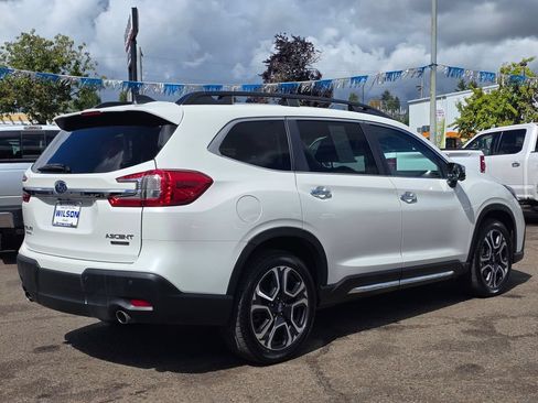 Used 2023 Subaru Ascent Touring AWD/4WD image 32