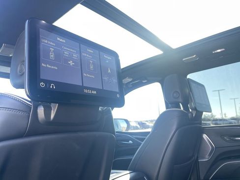 Used 2021 Cadillac Escalade Premium Luxury Platinum image 27