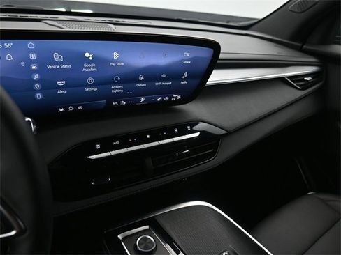 Used 2025 Buick Enclave Preferred image 11