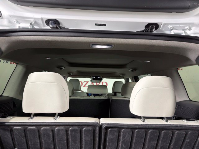 Used 2025 Hyundai Santa Fe Limited FWD image 31