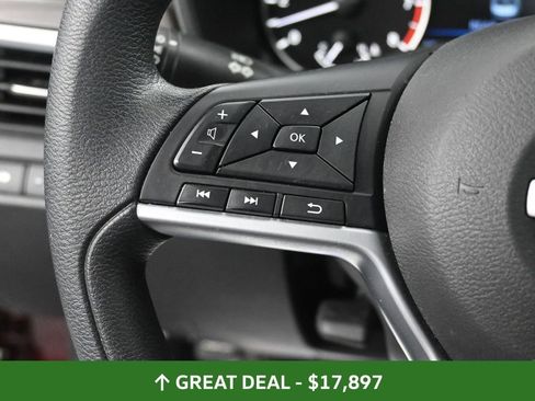 Used 2024 Nissan Altima 2.5 SV image 38