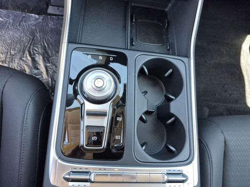 New 2026 Kia Carnival SX Prestige image 11