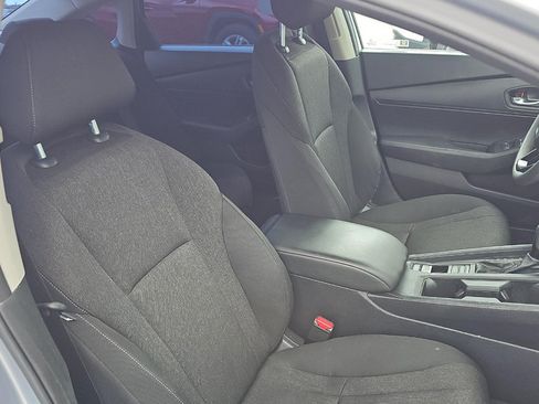 Used 2025 Honda Accord LX image 9