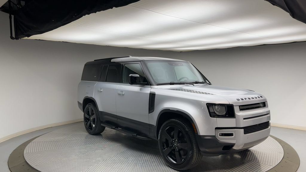 Used 2024 Land Rover Defender 130 S AWD/4WD image 8