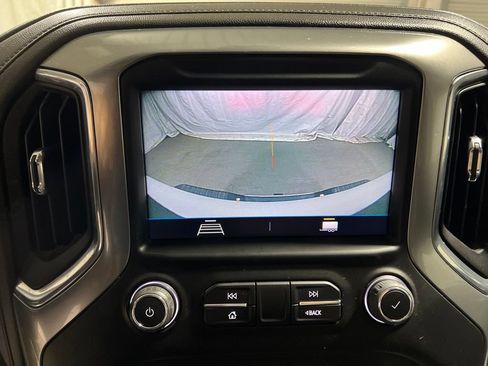 Used 2022 Chevrolet Silverado 2500 LT AWD/4WD image 39