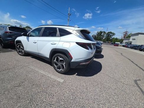 Used 2022 Hyundai Tucson SEL w/ Convenience Package AWD/4WD image 18
