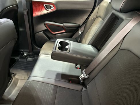 Used 2021 Kia Soul Turbo FWD image 5