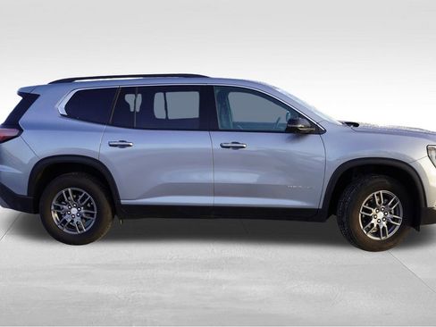 Certified 2025 GMC Acadia Elevation image 4