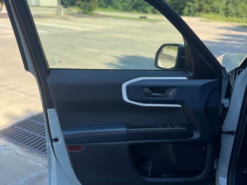 New 2024 Ford Bronco Sport Heritage w/ Heritage Convenience Package image 34