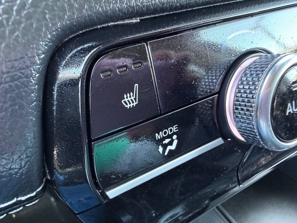 Certified 2025 Honda Pilot EX-L image 19