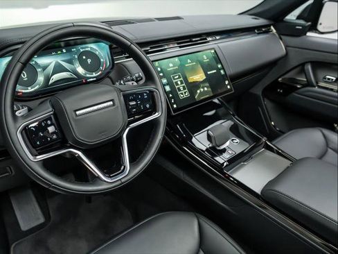 New 2025 Land Rover Range Rover Sport SE image 15