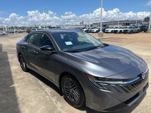 New 2026 Nissan Sentra SV w/ SV Convenience Package FWD image 5
