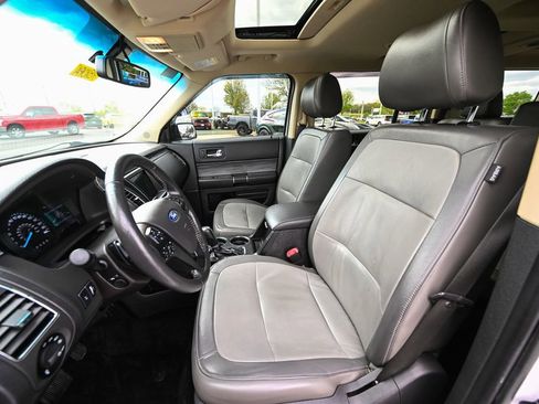 Used 2018 Ford Flex Limited w/ Equipment Group 303A AWD/4WD image 20