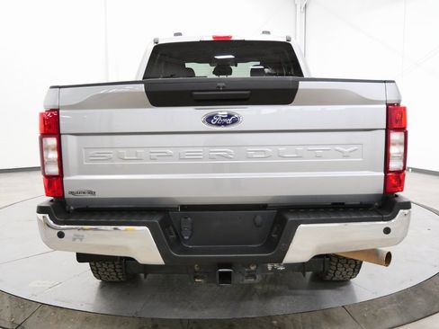 Used 2020 Ford F250 XLT w/ XLT Value Package image 6