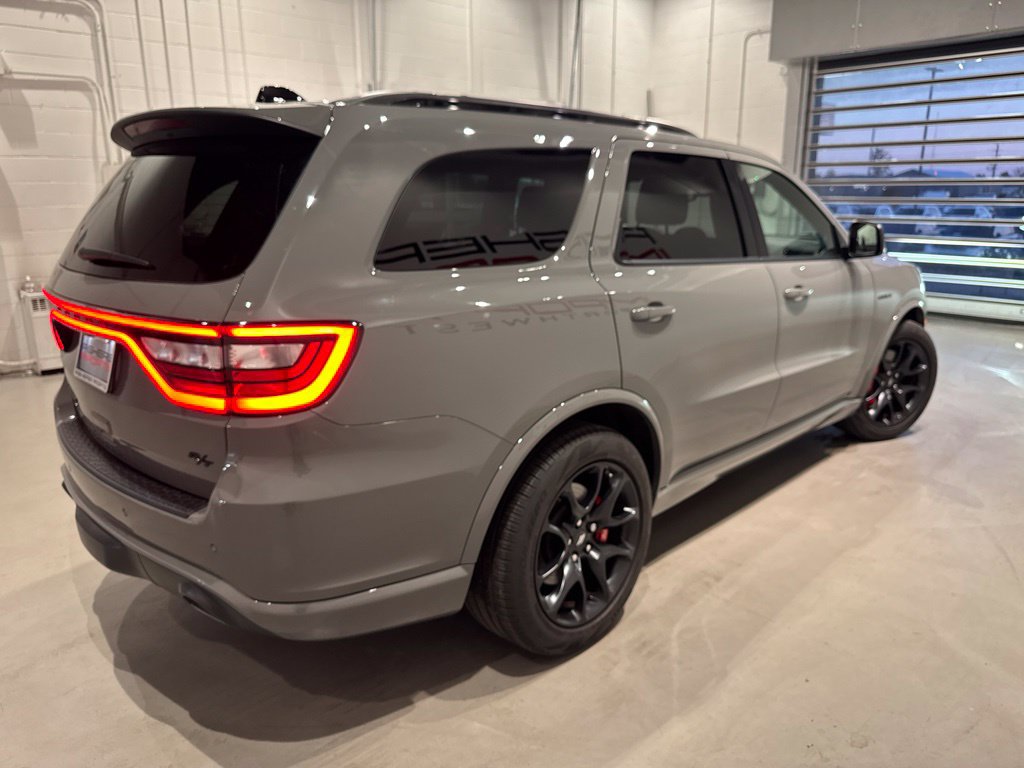 Used 2023 Dodge Durango R/T w/ Tow 'N Go Group AWD/4WD image 42