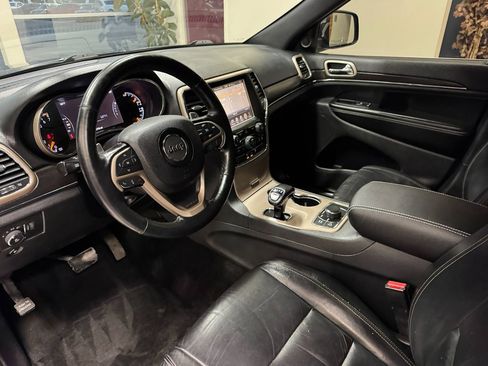 Used 2015 Jeep Grand Cherokee Limited AWD/4WD image 12