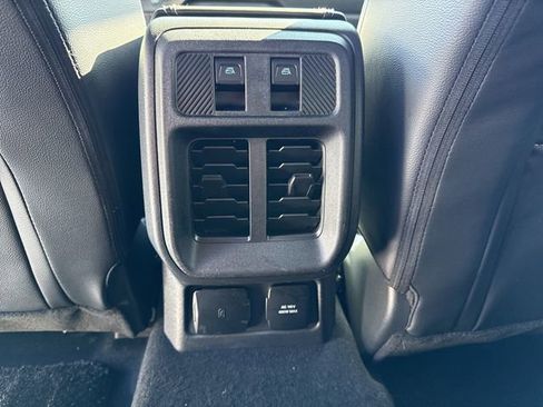 Used 2025 Ford Bronco Outer Banks image 24