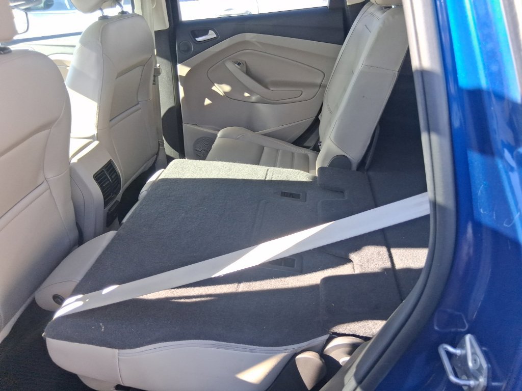 Used 2017 Ford Escape Titanium AWD/4WD image 17